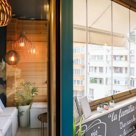 Sam Centre Harmony 1-bedroom 布尔加斯