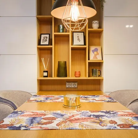 Sam Centre Harmony 1-bedroom 布尔加斯