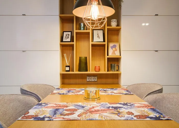 Sam Centre Harmony 1-bedroom ブルガス